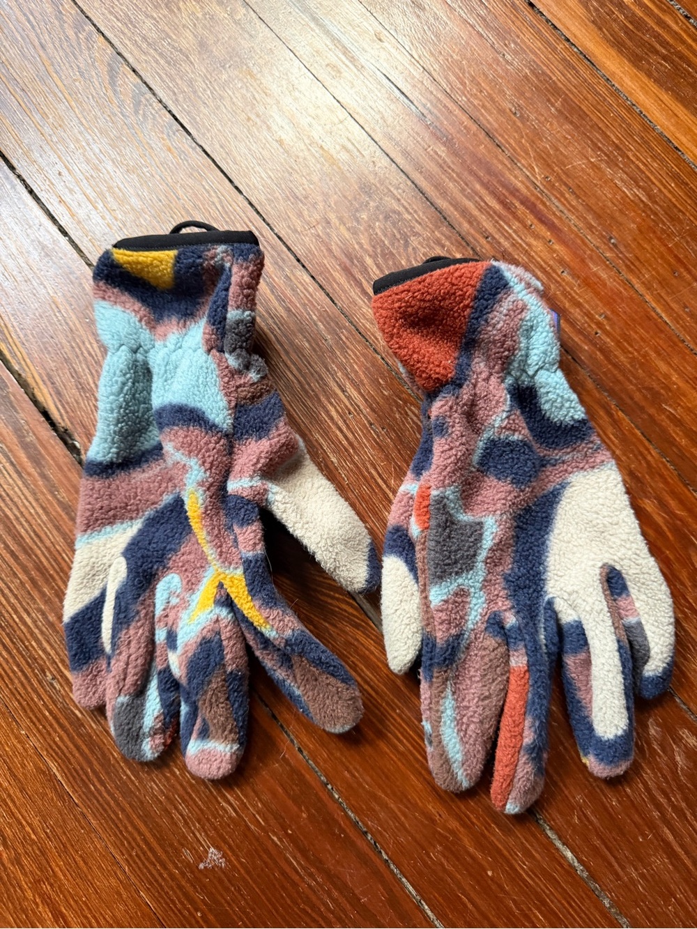 Patagonia Synchilla Fleece Gloves